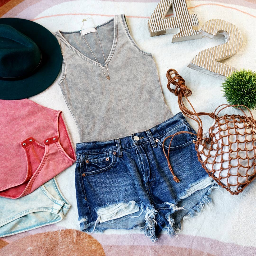 ..Washed Cotton Bodysuit w/ snap button closure