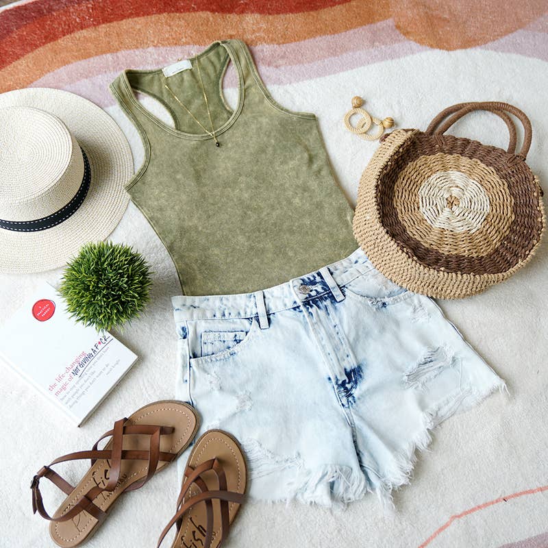 ..Washed Cotton Bodysuit w/ snap button closure