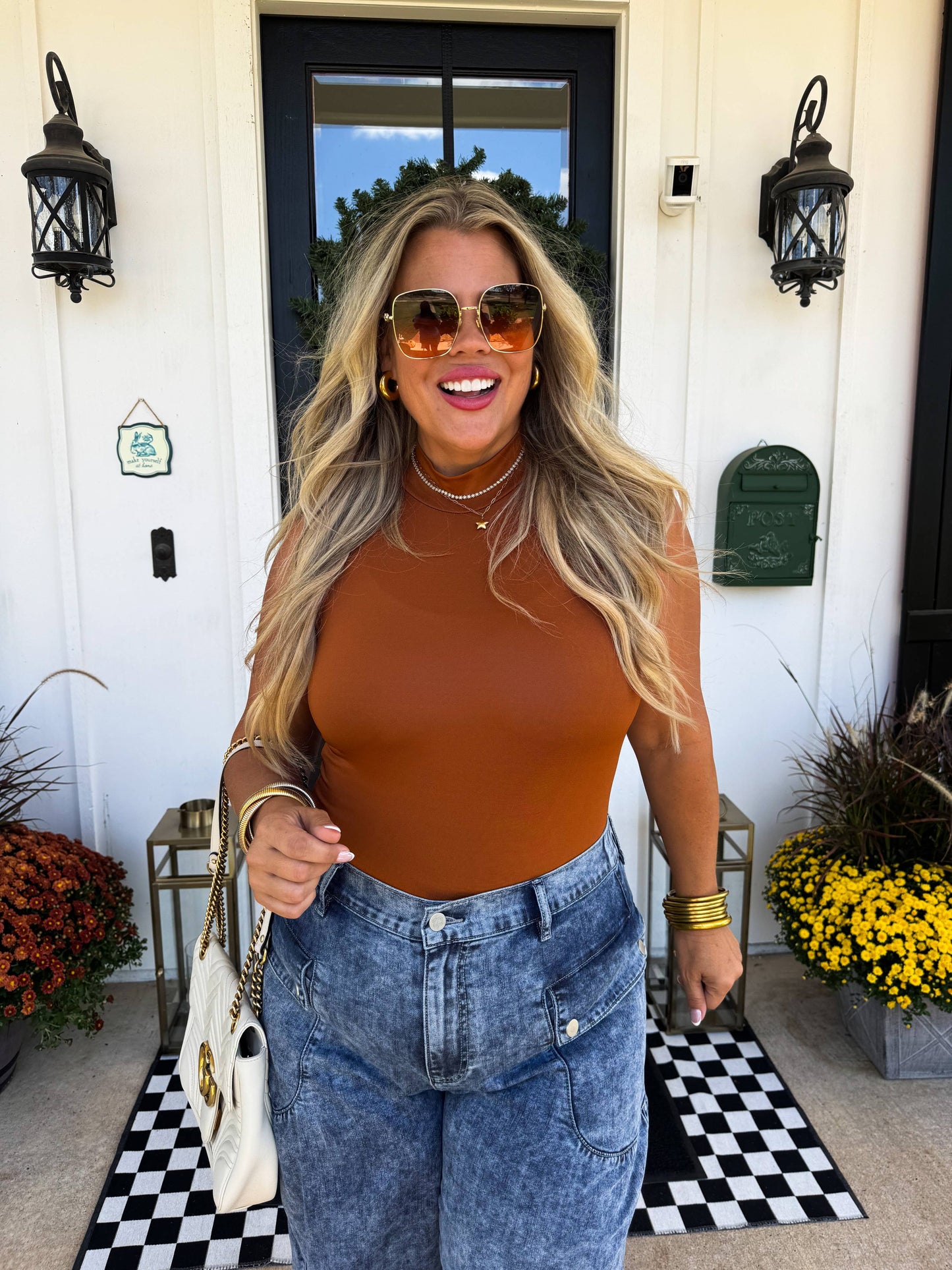 BAYLIE MOCK NECK BODYSUIT