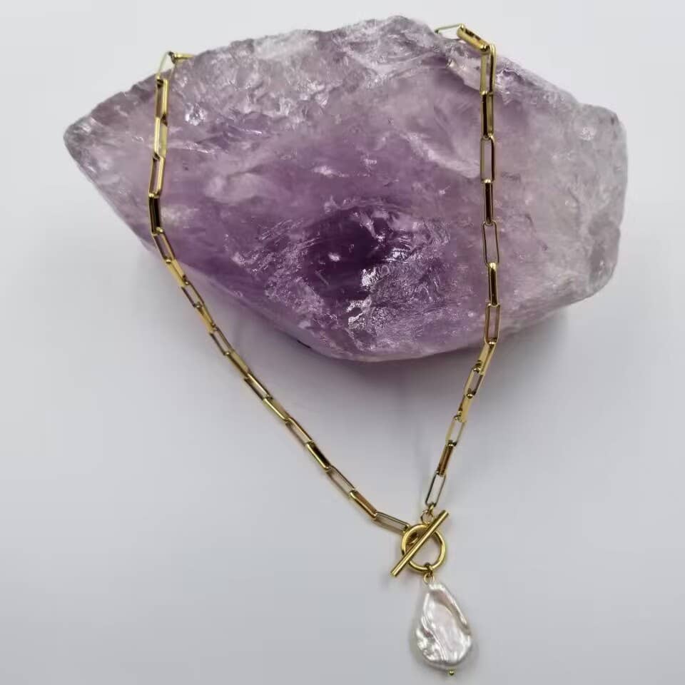 Gold Paperclip Baroque Pearl Necklace