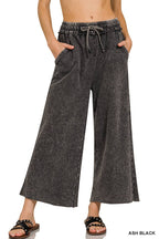 Acid wash French terry Pants w/ pockets