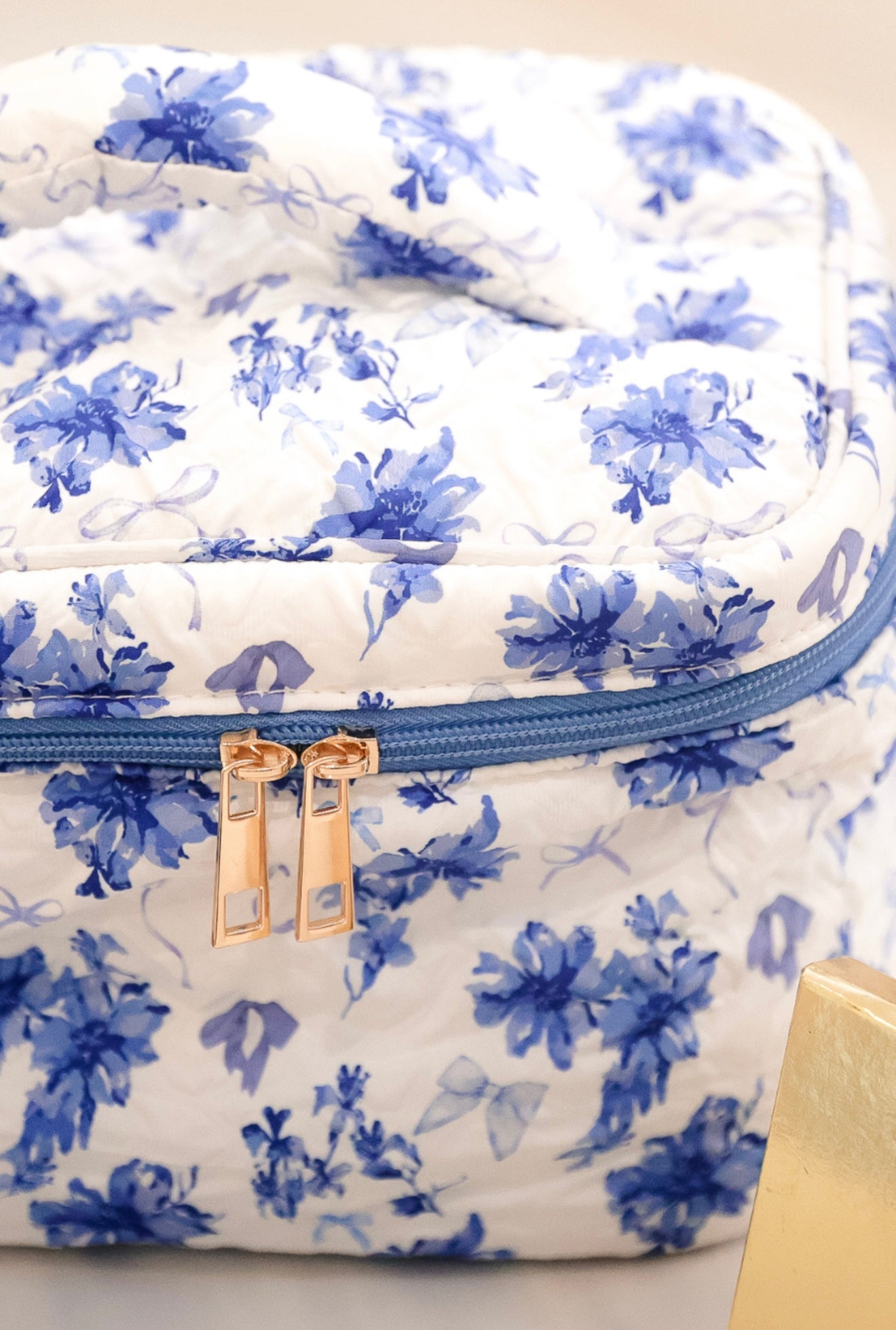 Jetsetter Quilted Bag