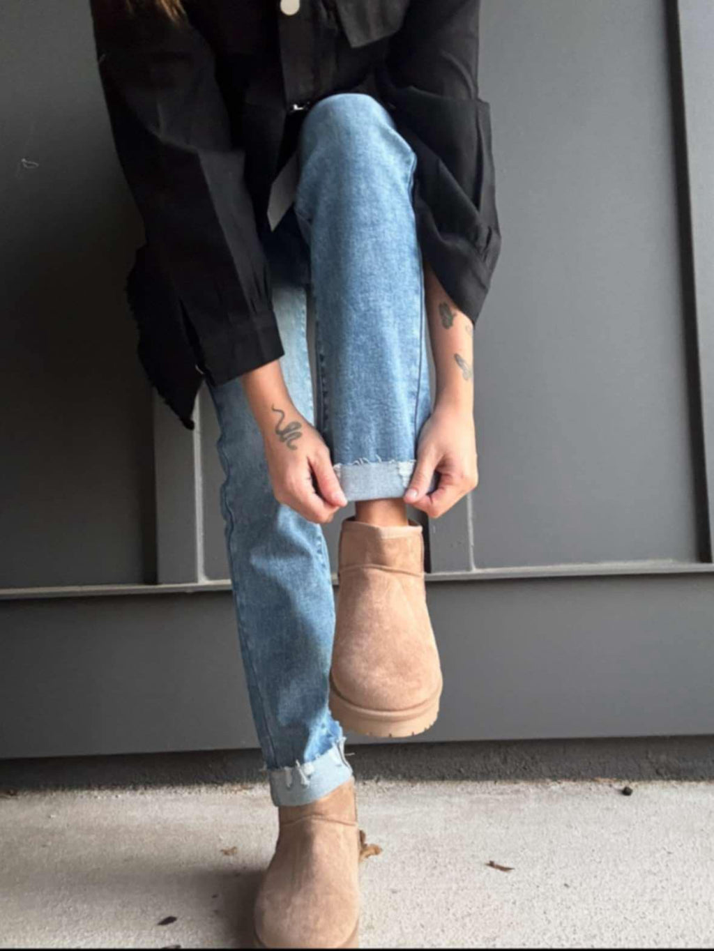 CAMEL FAUX SUEDE ULTRA MINI COZY SNOW ANKLE BOOTS