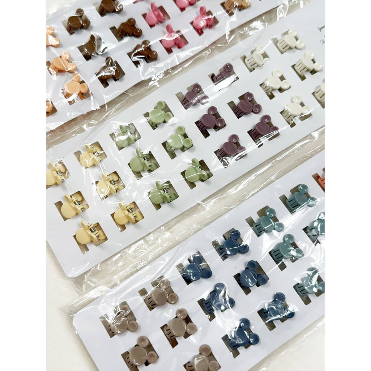 24 pcs Assorted Color Mouse Mini Hair Claw