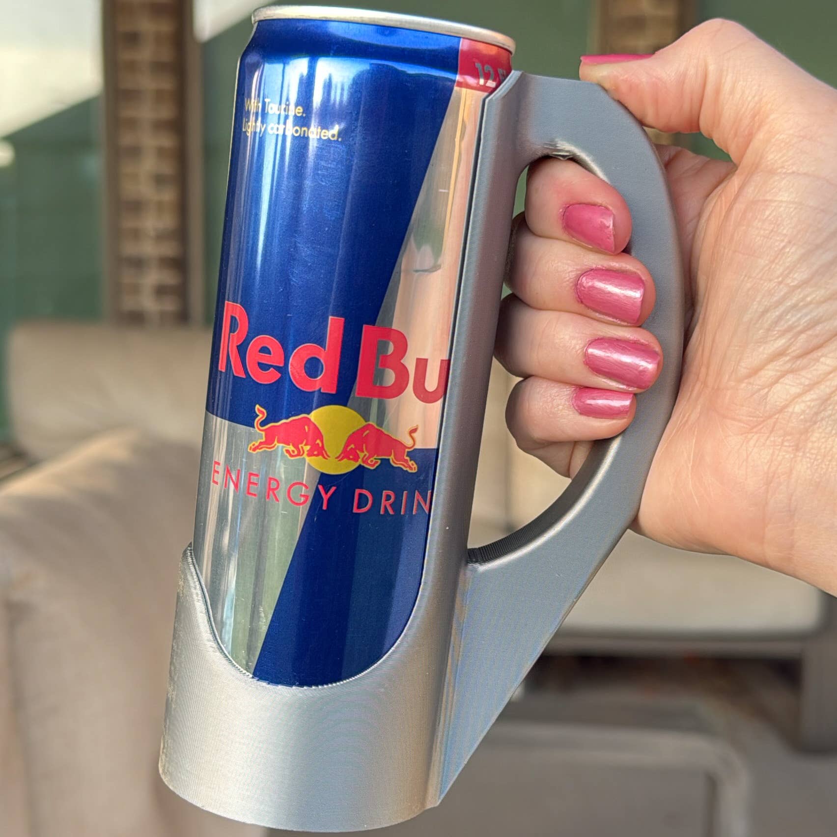 Sipzey Skinny Can Handle